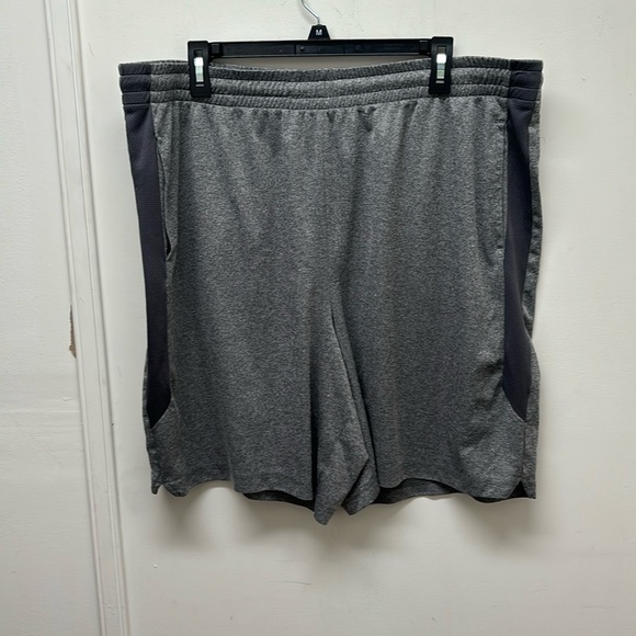 3/$15 Deal 🎉 Tek Gear ⭐️ Dry Tek Athletic Shorts - Size XXL - Picture 1 of 6